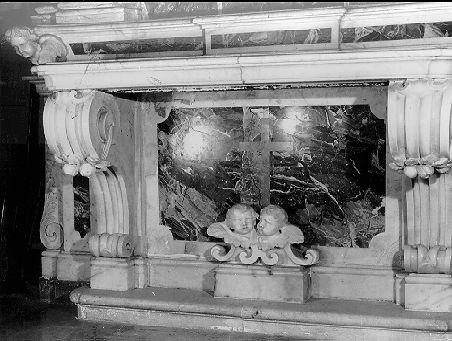 altare - bottega apuana (sec. XVIII)