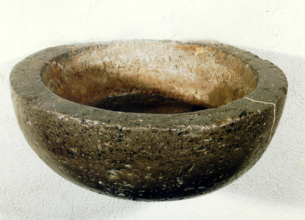 acquasantiera da parete - ambito siciliano (Seconda metà sec. XVIII)