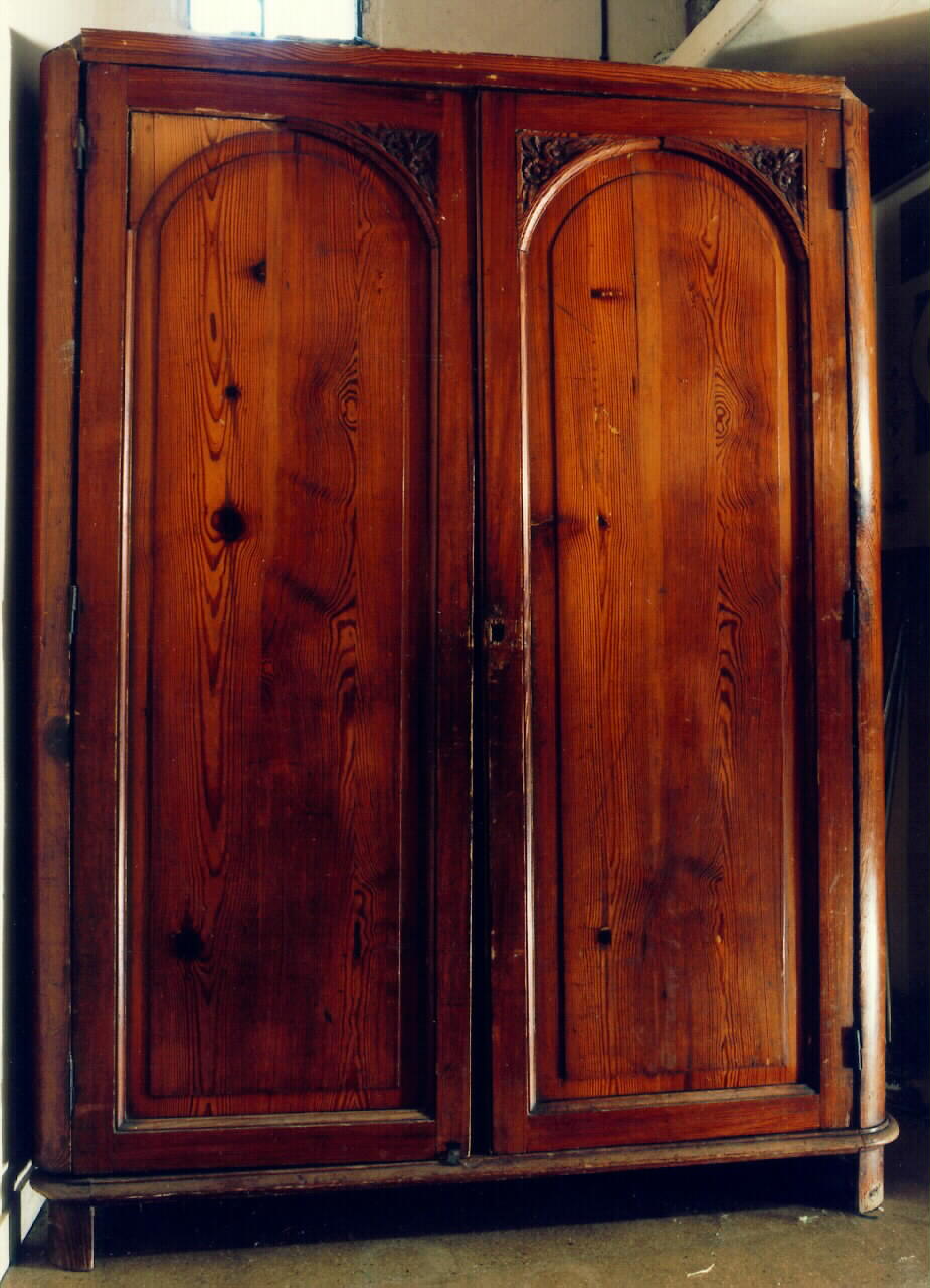 armadio - produzione siciliana (inizio sec. XX)