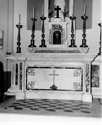 altare - bottega apuana (sec. XVIII)