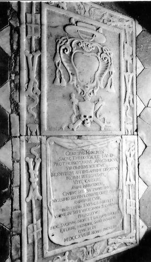 lapide tombale - ambito apuoversiliese (sec. XVIII)