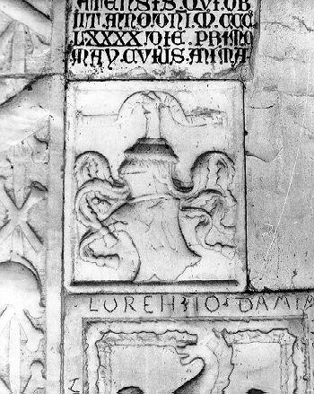 lapide tombale - bottega italiana (sec. XVI)