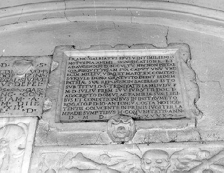 lapide commemorativa - bottega italiana (sec. XVI)