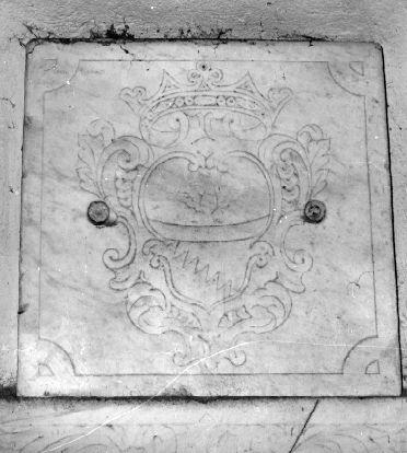 lapide tombale - bottega italiana (sec. XVI)