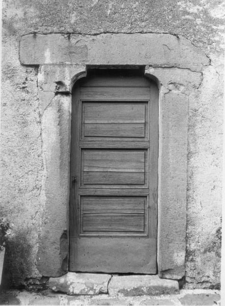 portale - ambito lunigianese (seconda metà sec. XVI)