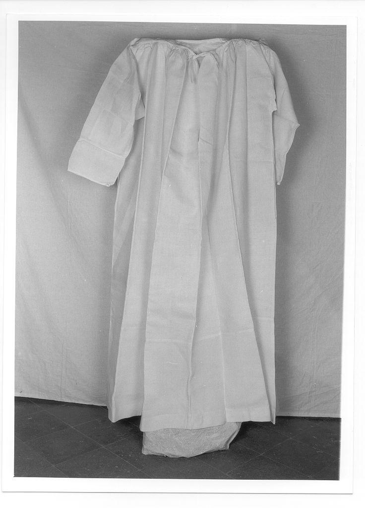 camice - manifattura italiana (sec. XX)