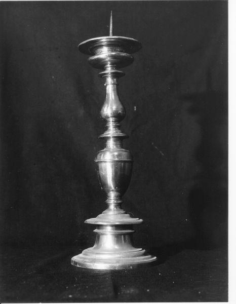 candeliere, serie - bottega toscana (sec. XVIII)