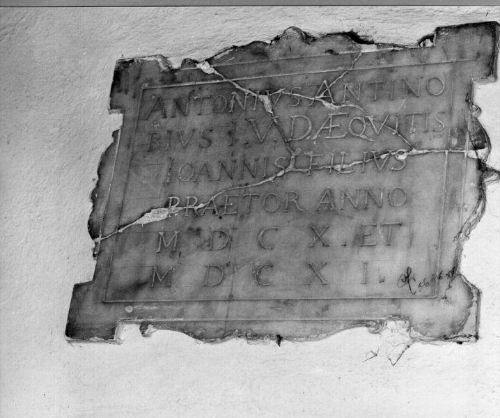 lapide commemorativa - bottega toscana (sec. XVII)