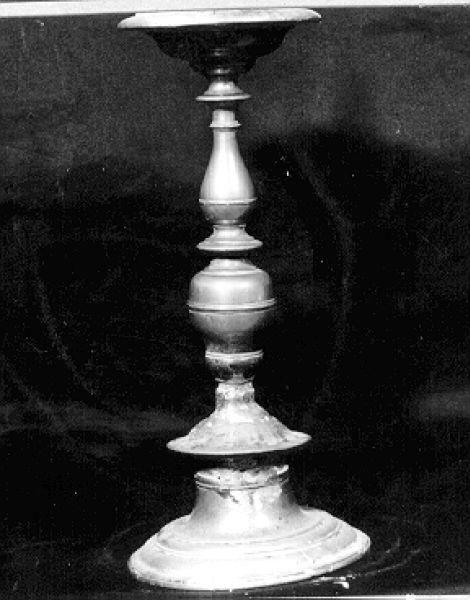 candeliere, serie - bottega italiana (secc. XVII/ XVIII)