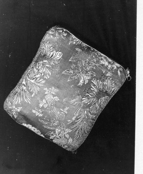 cuscino - manifattura italiana (sec. XVIII)