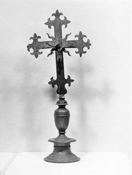 croce - bottega toscana (inizio sec. XVII)