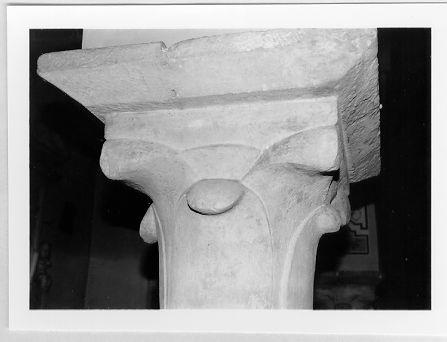 capitello, serie - ambito lunigianese (secc. XV/ XVI)