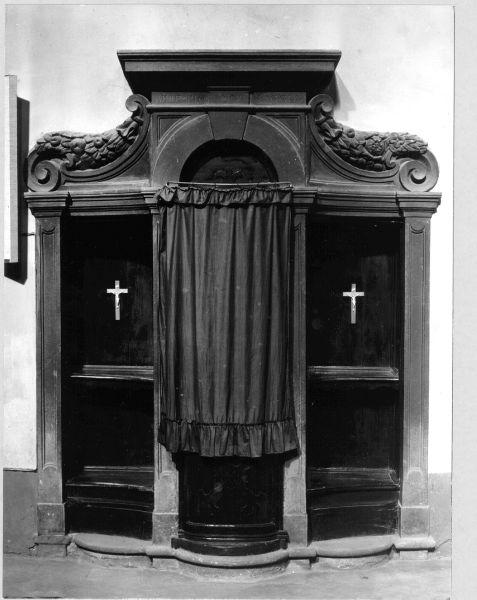 confessionale - bottega italiana (sec. XVIII)