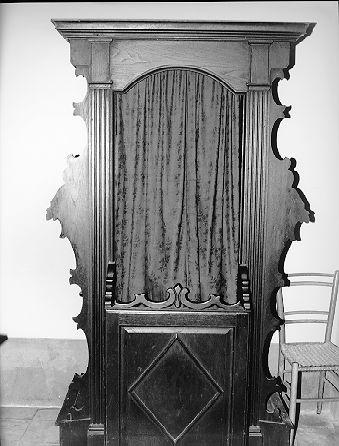 confessionale - ambito lunigianese (sec. XIX)