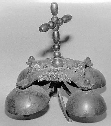 campanello d'altare multiplo - ambito lunigianese (secc. XIX/ XX)