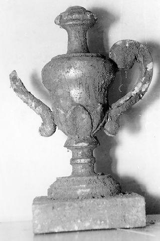 vaso d'altare per composizione floreale - ambito lunigianese (sec. XVIII)