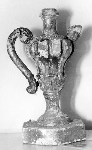 vaso d'altare per composizione floreale, serie - ambito lunigianese (sec. XVIII)