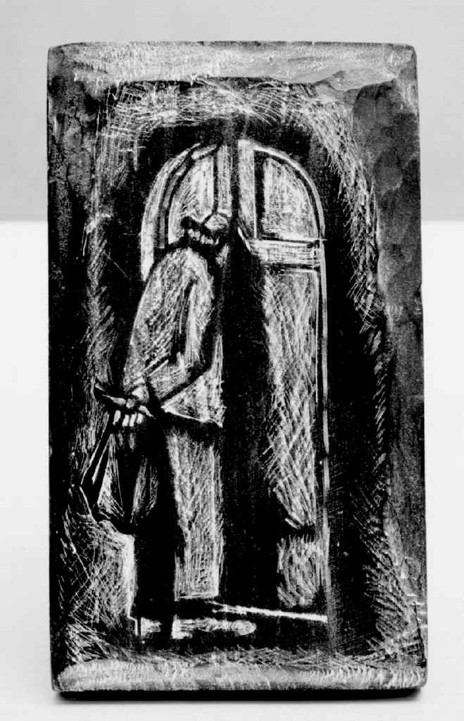 figura maschile davanti a una porta (matrice) di Parigi Pietro (sec. XX)