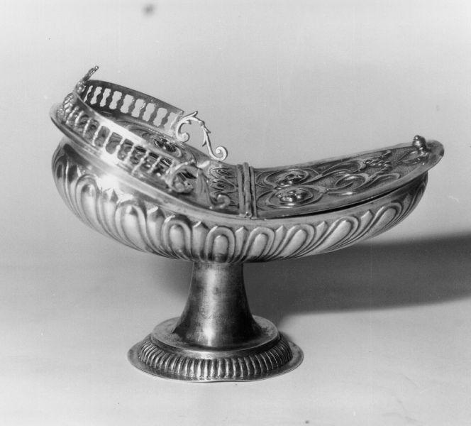 navicella portaincenso - a galeone - bottega lucchese (seconda metà sec. XVIII)