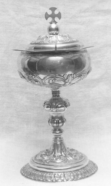 pisside - bottega lucchese (metà sec. XVIII)