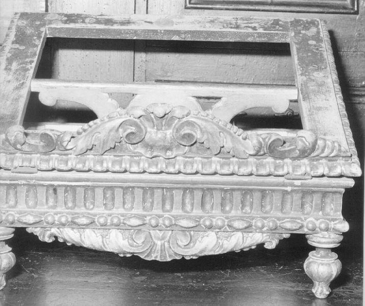 leggio d'altare - bottega lucchese (fine/inizio secc. XVIII/ XIX)