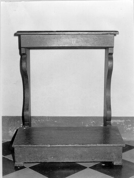 inginocchiatoio - bottega lucchese (prima metà sec. XIX)