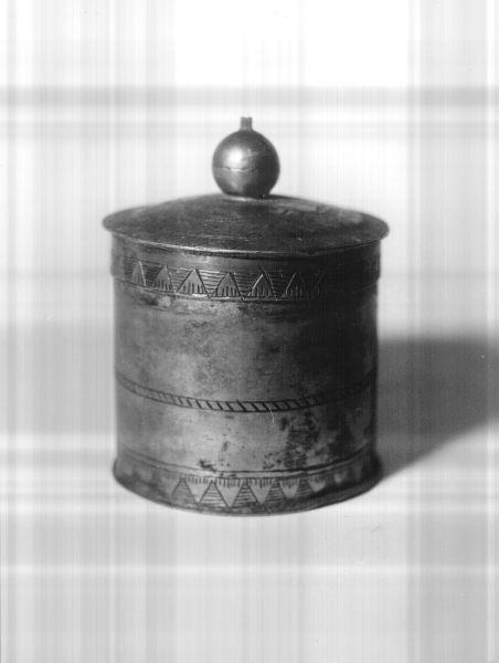 vasetto - bottega lucchese (fine/inizio secc. XVII/ XVIII)