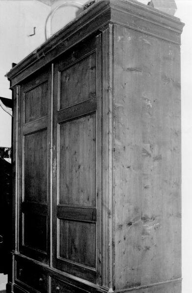 armadio - bottega lucchese (seconda metà sec. XIX)