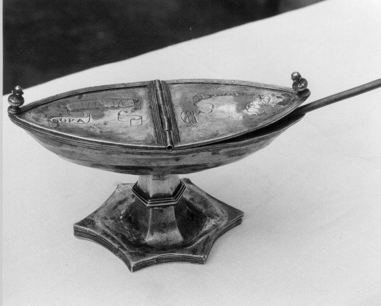 navicella portaincenso - bottega lucchese (inizio sec. XVII)