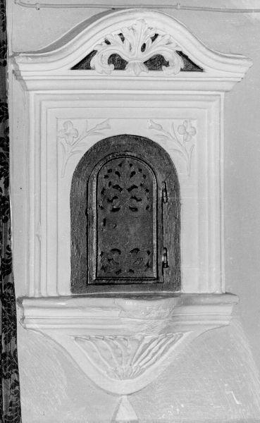 tabernacolo murale, serie - bottega lucchese (inizio sec. XX)