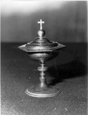 pisside - bottega lucchese (metà sec. XVII)