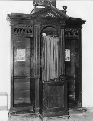 confessionale - bottega lucchese (seconda metà sec. XVIII)