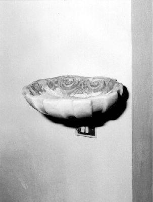 acquasantiera - a conchiglia - bottega toscana (seconda metà sec. XVIII)