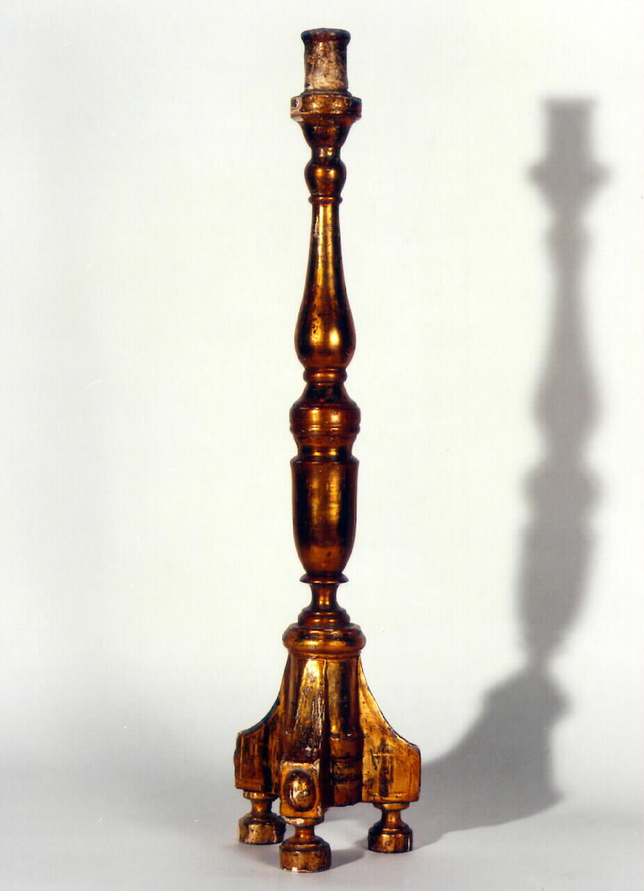 candeliere d'altare, serie - produzione siciliana (ultimo quarto sec. XIX)