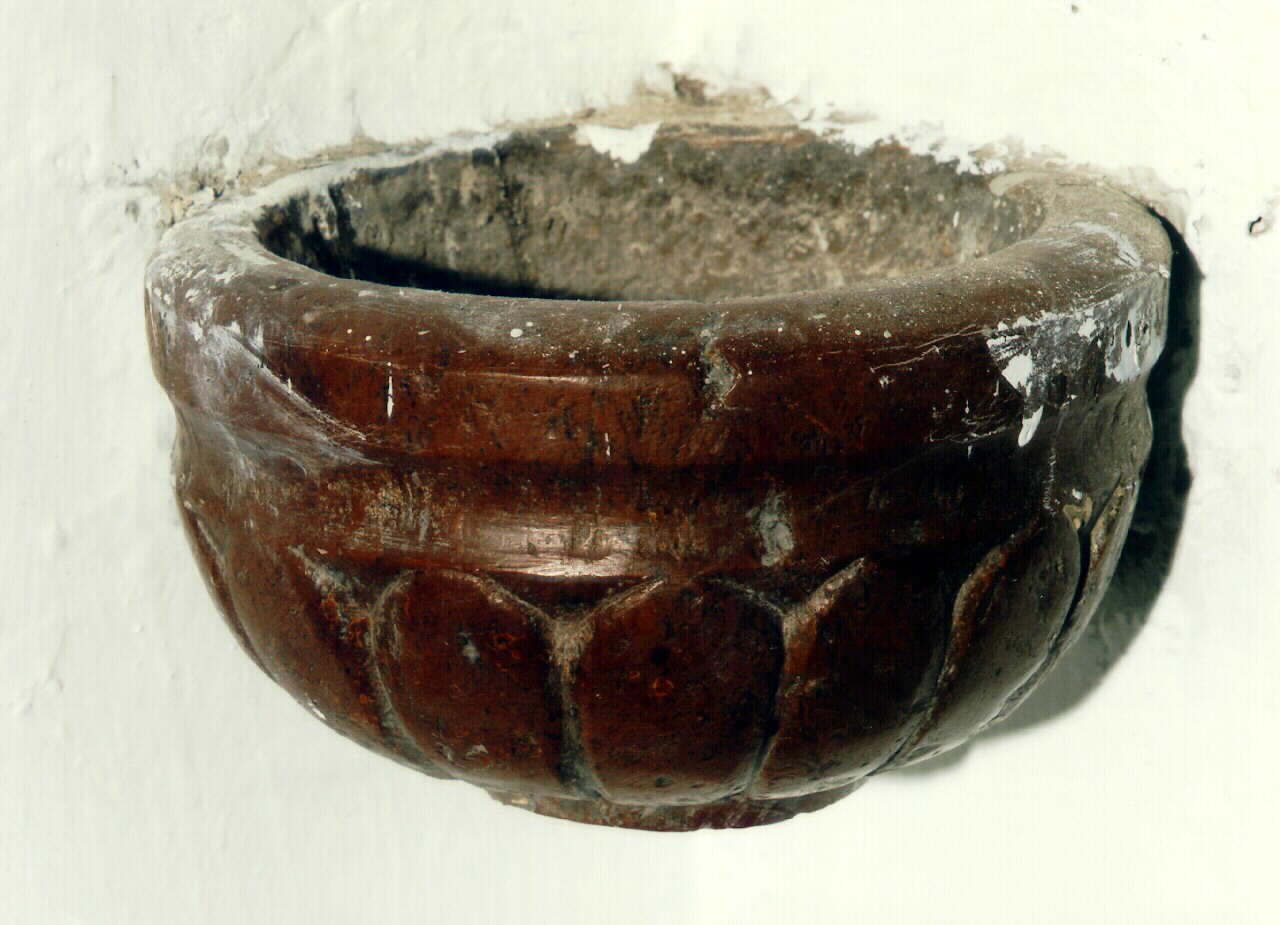 acquasantiera da parete - ambito siciliano (Seconda metà sec. XIX)