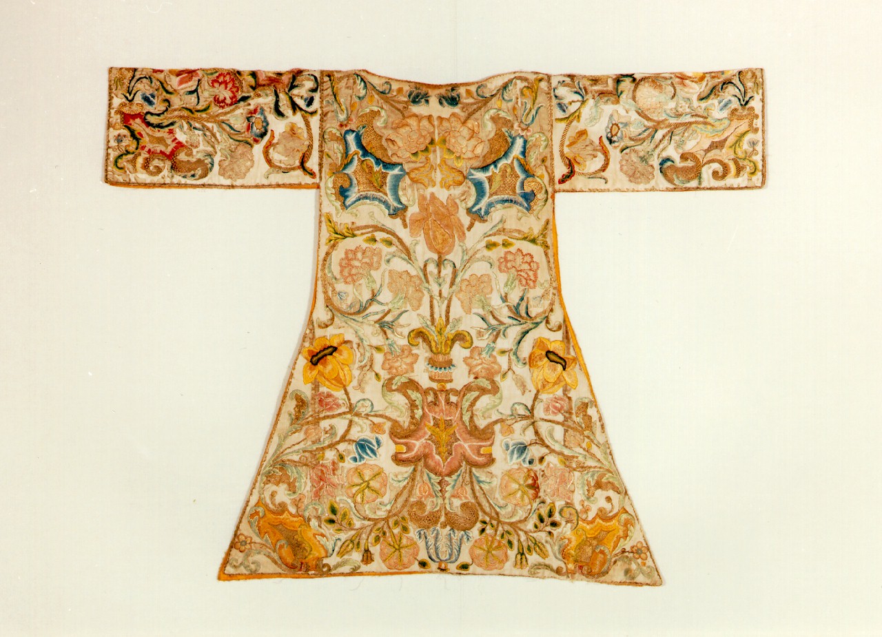 dalmatica - manifattura siciliana (sec. XVIII)