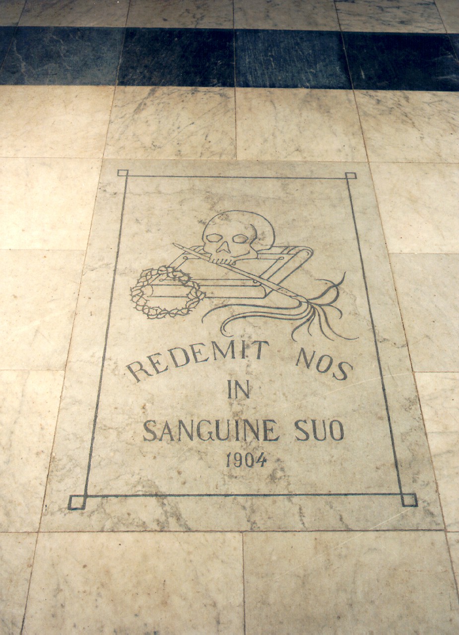 lastra tombale - ambito siciliano (sec. XX)