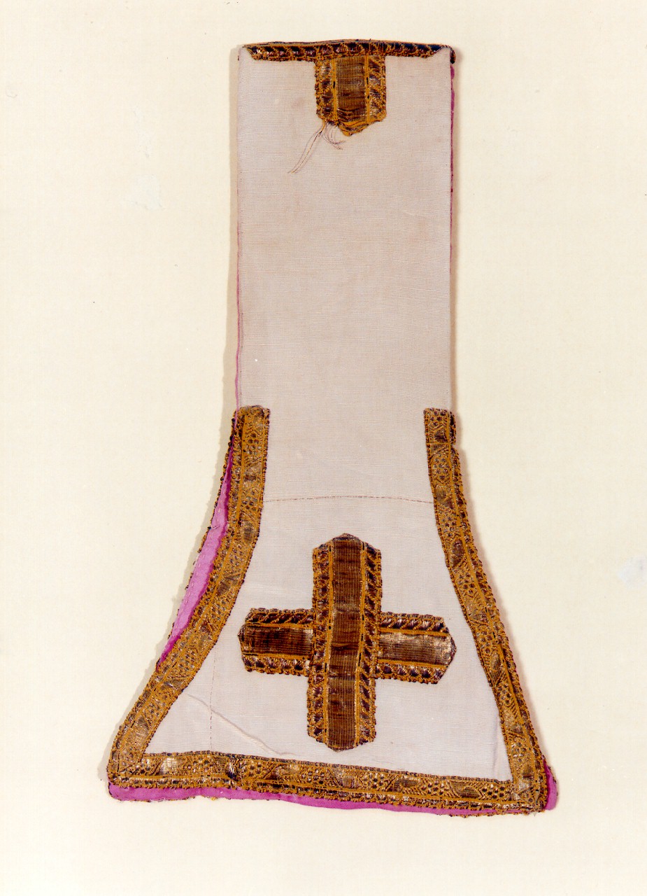 manipolo - manifattura siciliana (ultimo quarto sec. XIX)