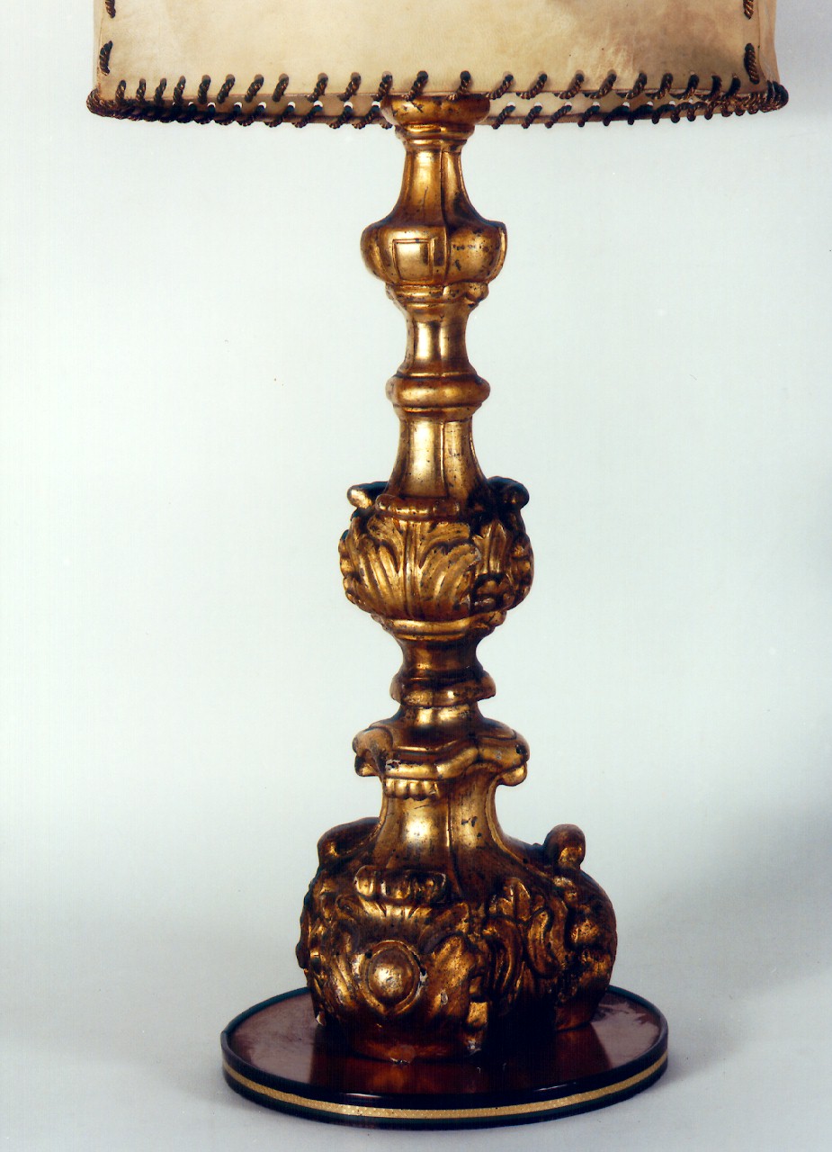 candeliere d'altare - produzione siciliana (Prima metà sec. XVIII)