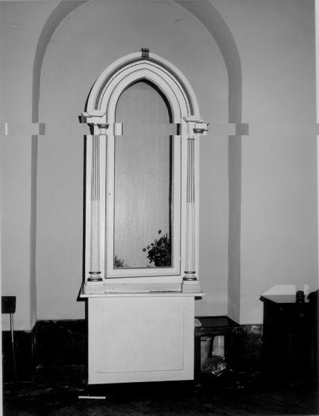 altare portatile - ambito lucchese (prima metà sec. XX)