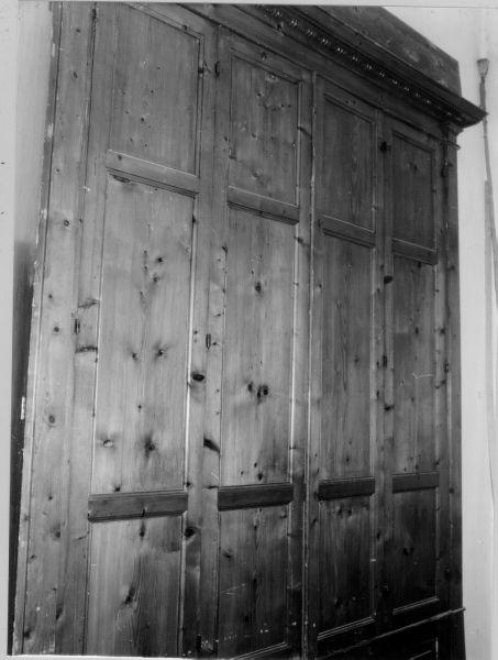 armadio da sacrestia - ambito lucchese (seconda metà sec. XIX)