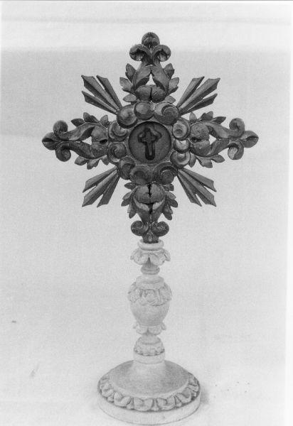 reliquiario - a croce - ambito lunigianese (prima metà sec. XIX)