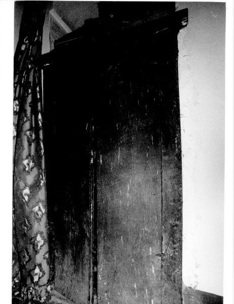 armadio - a muro - ambito lunigianese (seconda metà sec. XVIII)