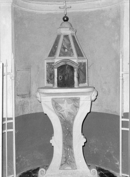 fonte battesimale - ambito lunigianese (sec. XX)