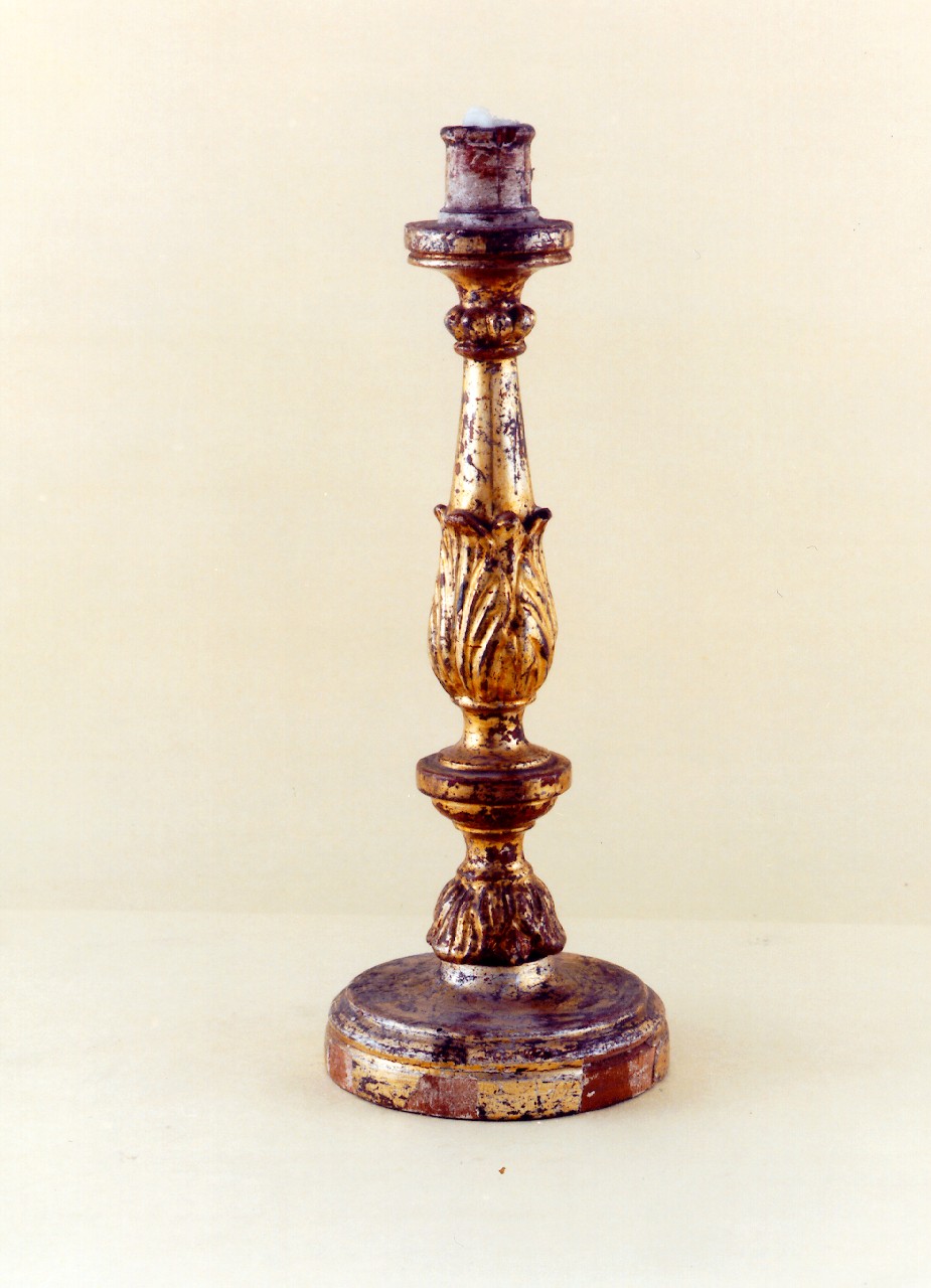 candeliere d'altare, serie - produzione siciliana (Prima metà sec. XIX)