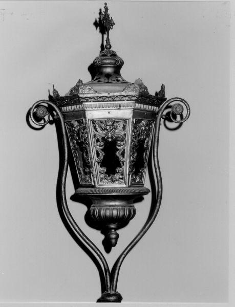 lanterna processionale, serie - ambito versiliese (prima metà sec. XX)