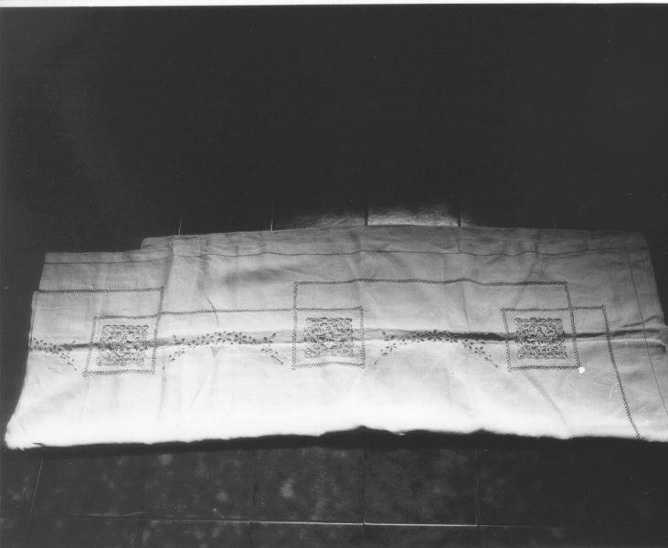 tovaglia d'altare - manifattura toscana (inizio sec. XX)