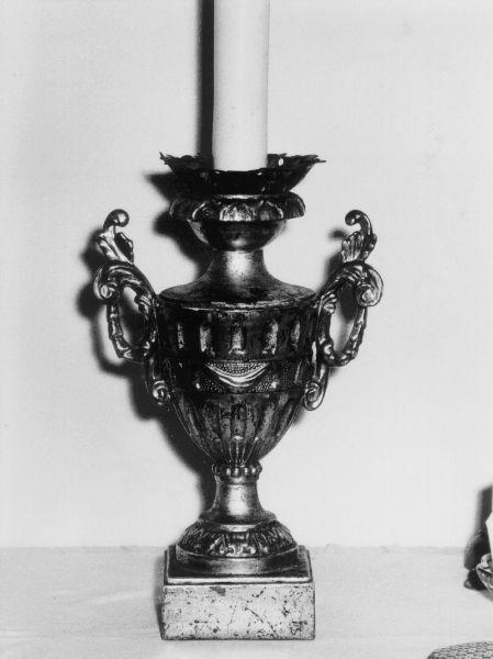 portacandelabro, serie - bottega toscana (prima metà sec. XIX)