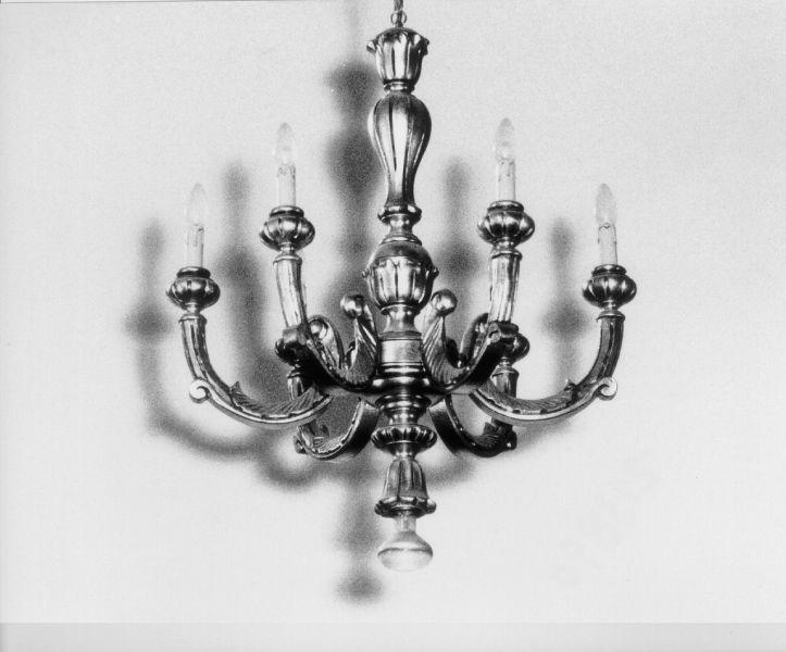 lampadario - a bracci, serie - bottega toscana (inizio sec. XX)