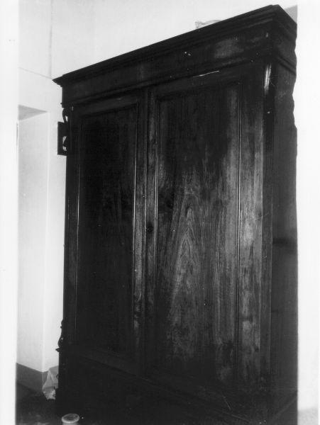 armadio - bottega toscana (seconda metà sec. XIX)